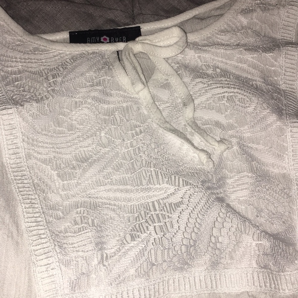 Blouse - Picture 2 of 4